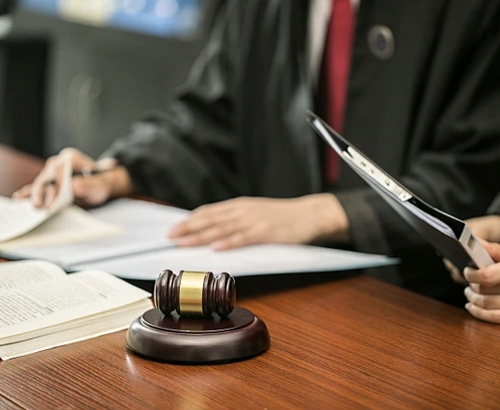 2025年企业法律合规新趋势：构建风险防控体系，助力稳健发展